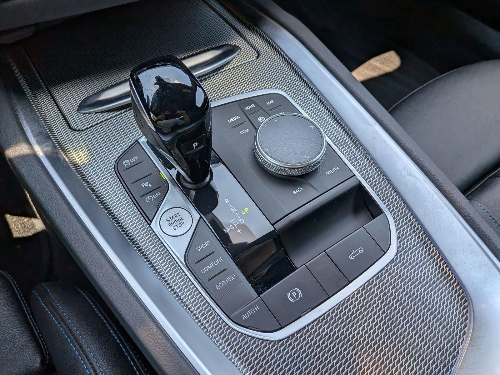 2026 BMW Z4 M40i Roadster
