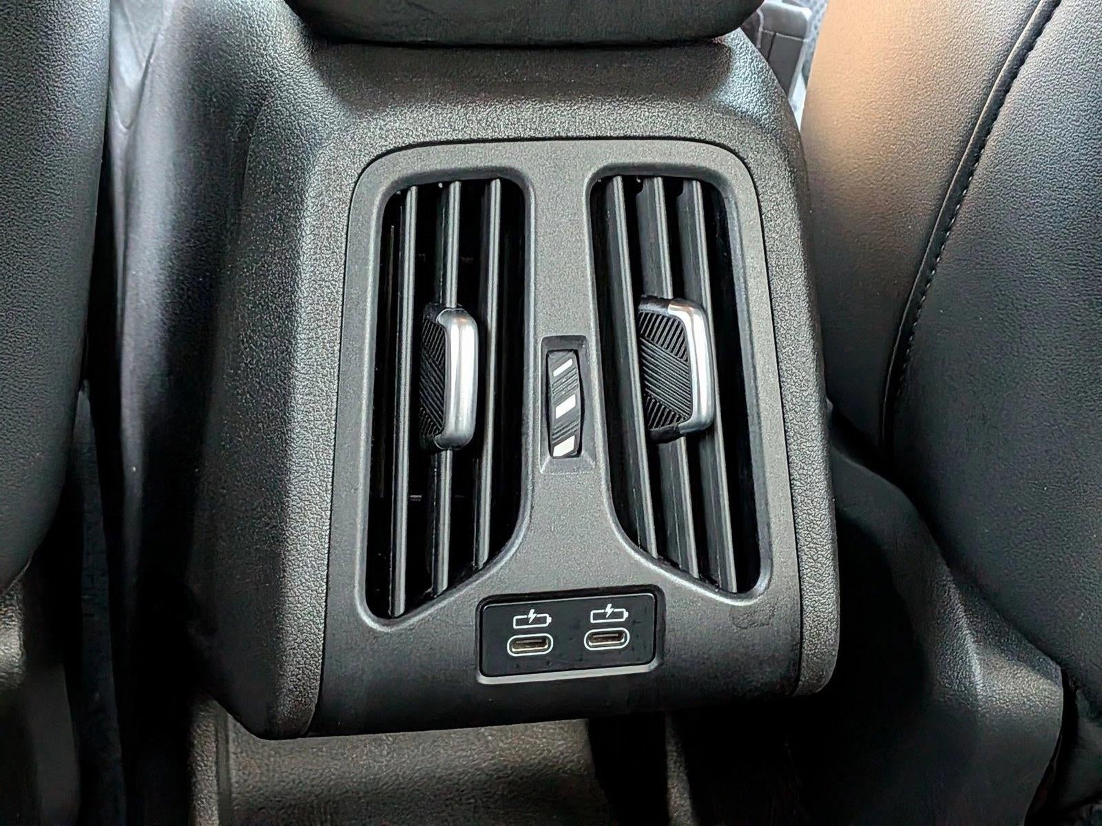 2025 BMW X1 xDrive28i Sports Activity Vehicle