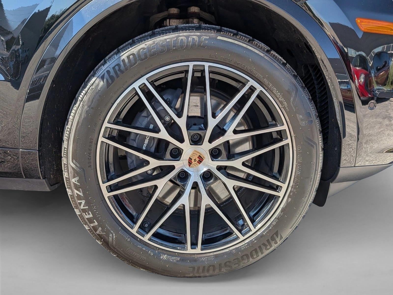 2026 Porsche Cayenne AWD