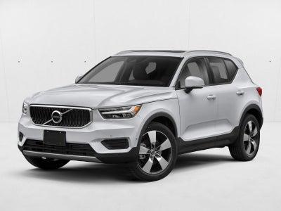 2019 Volvo XC40 T5 AWD Momentum