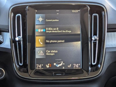 2019 Volvo XC40 T5 AWD Momentum