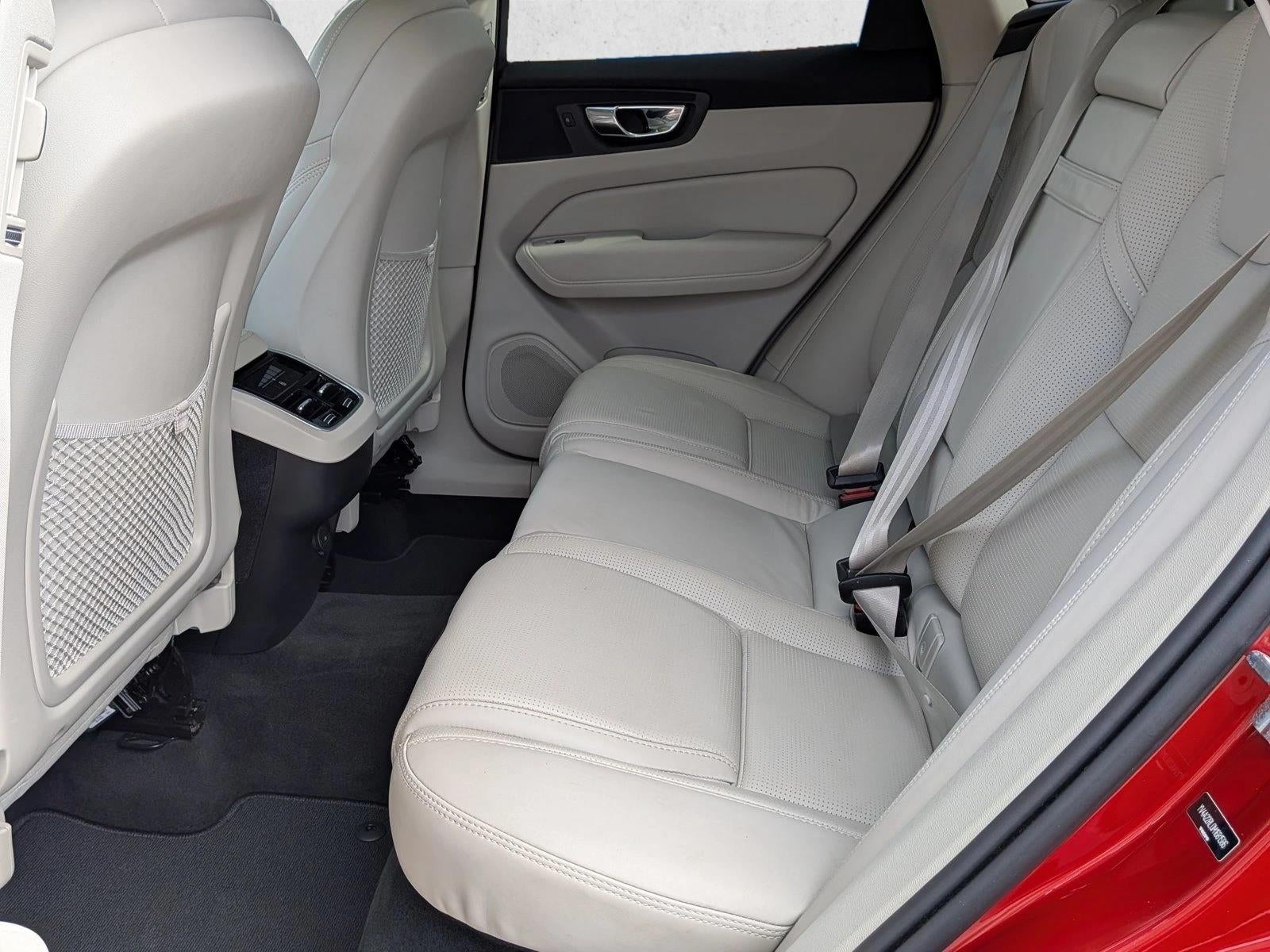 2021 Volvo XC60 T6 AWD Inscription