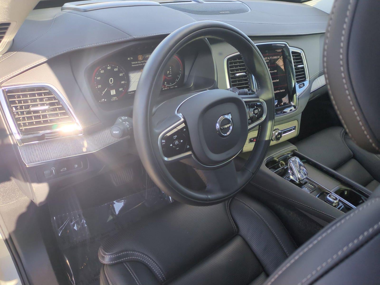 2022 Volvo XC90 Recharge Plug-In Hybrid T8 eAWD PHEV Inscription 6P