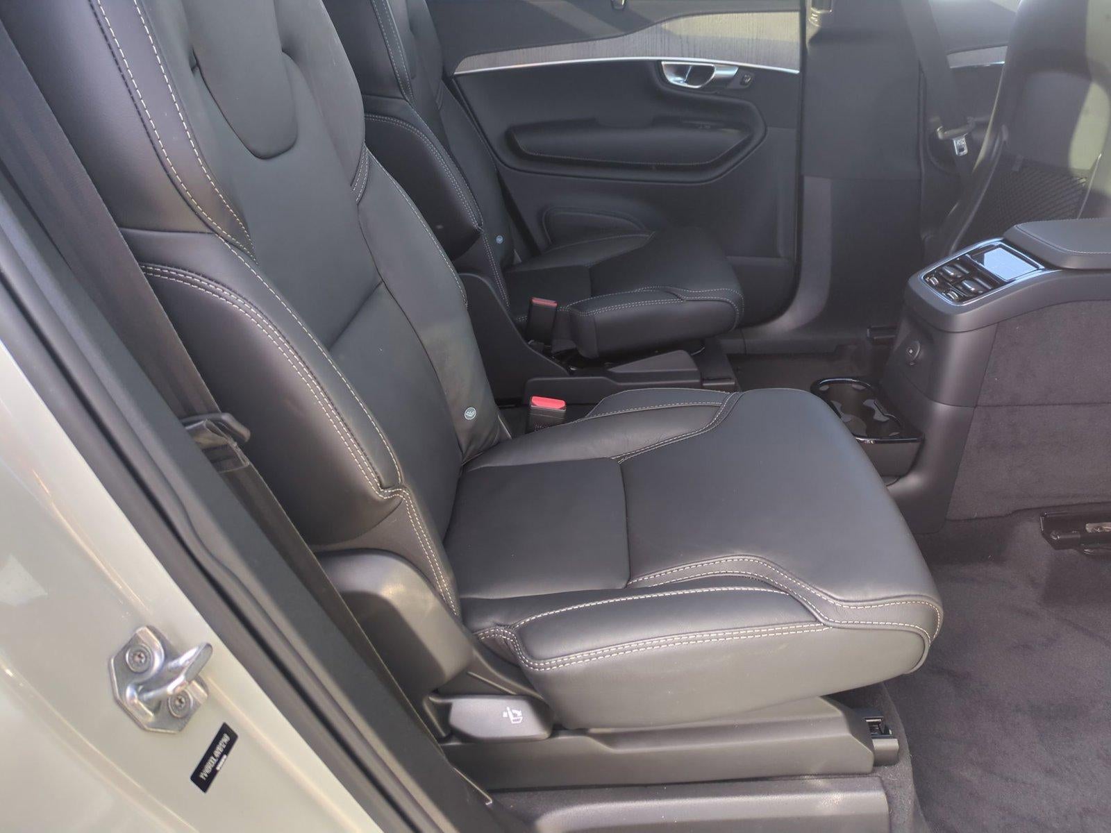 2022 Volvo XC90 Recharge Plug-In Hybrid T8 eAWD PHEV Inscription 6P