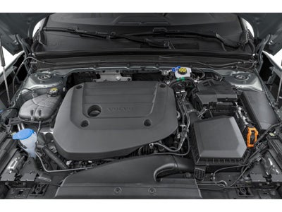 2025 Volvo XC40 B5 AWD Ultra Dark Theme