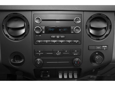 2015 Ford Super Duty F-550 DRW 2WD Reg Cab 141" WB 60" CA XL