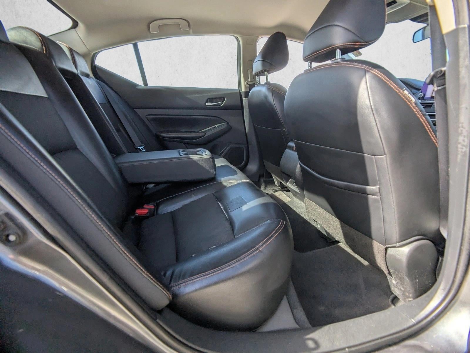 2022 Nissan Altima 2.5 SR Sedan