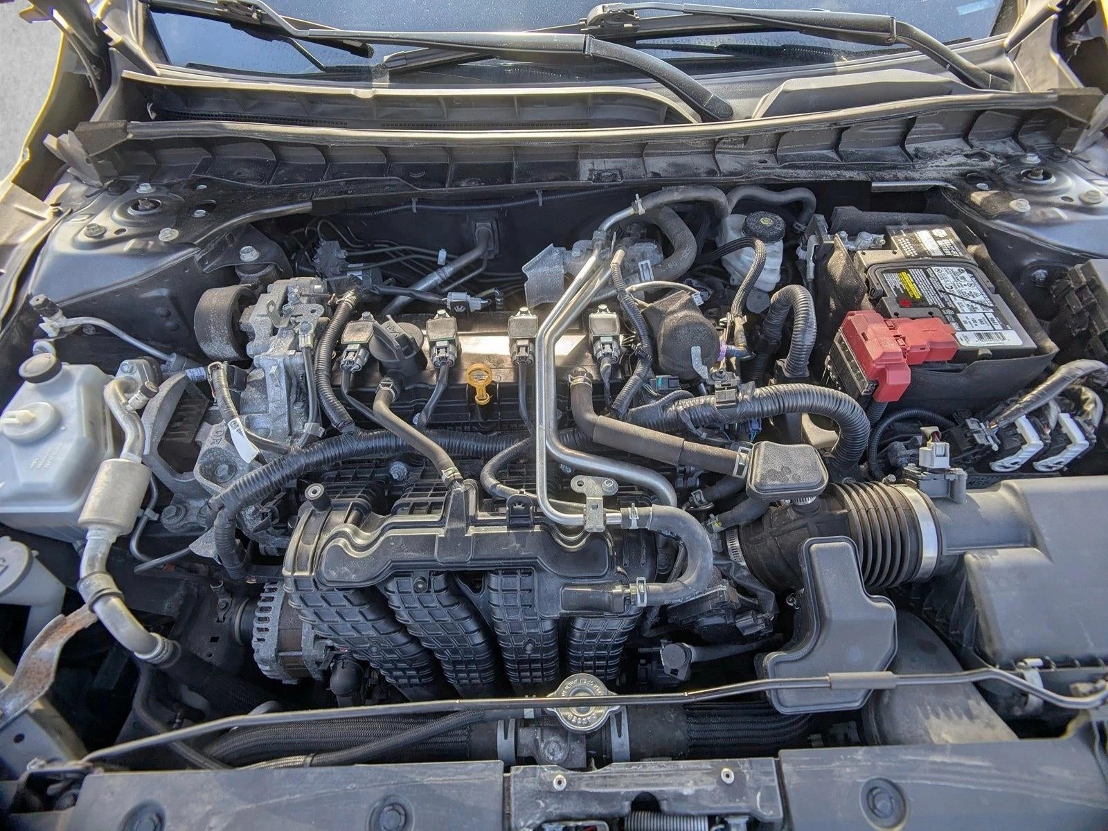 2022 Nissan Altima 2.5 SR Sedan