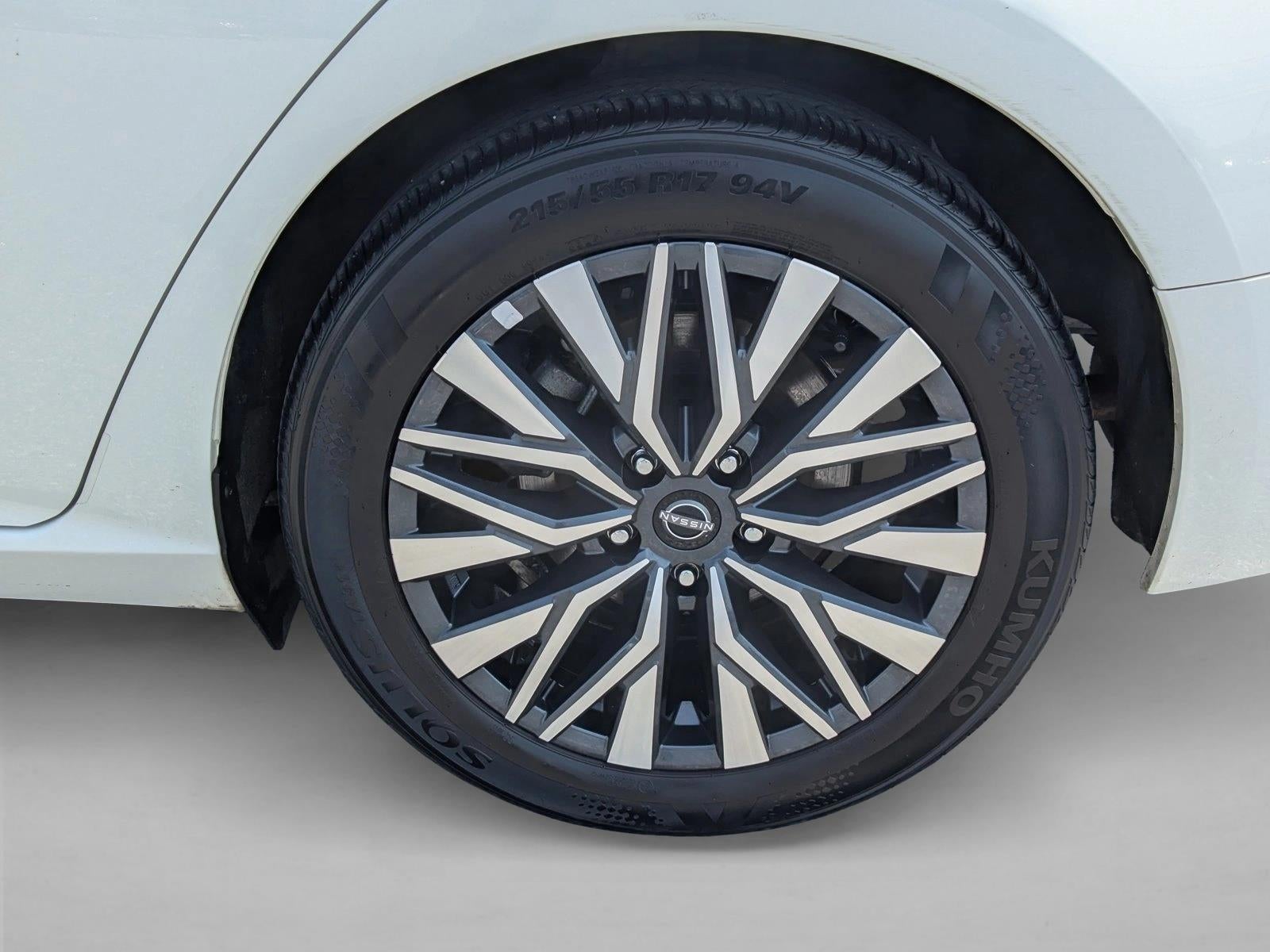 2025 Nissan Altima SV FWD