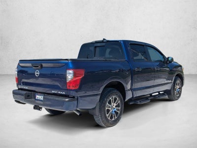 2024 Nissan Titan 4x4 Crew Cab SV