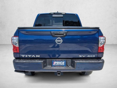 2024 Nissan Titan 4x4 Crew Cab SV