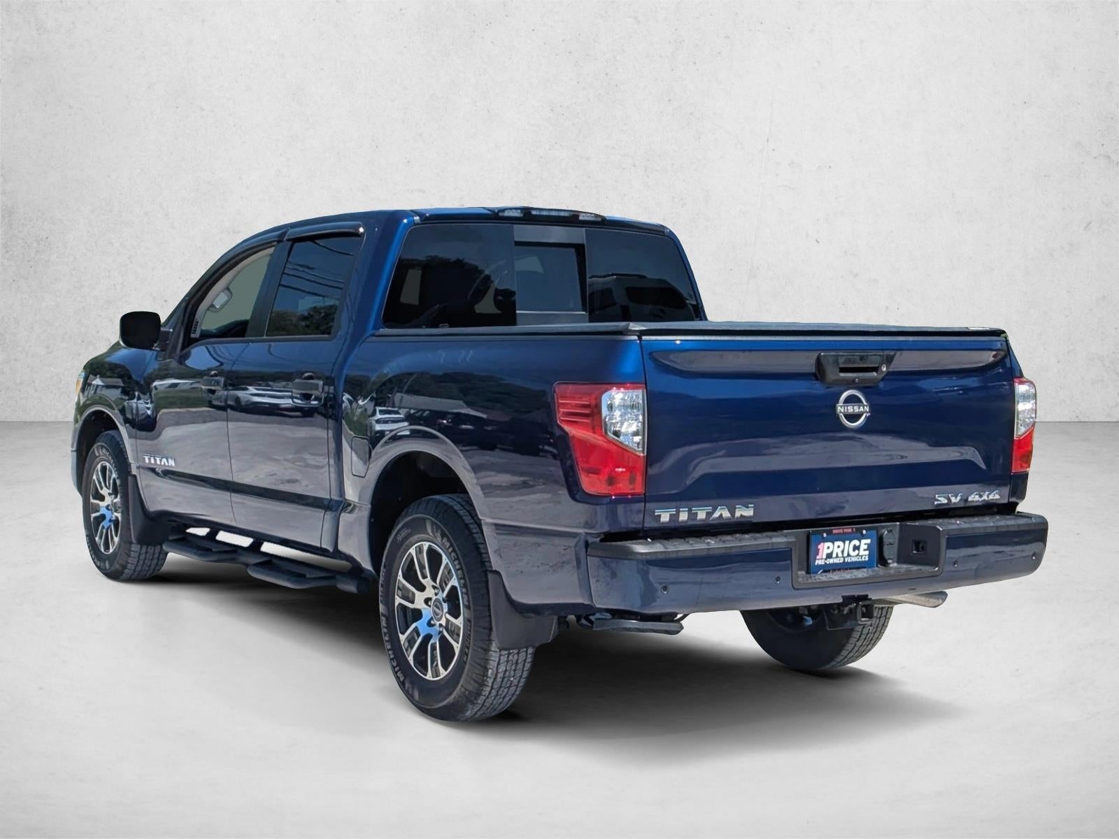 2024 Nissan Titan 4x4 Crew Cab SV
