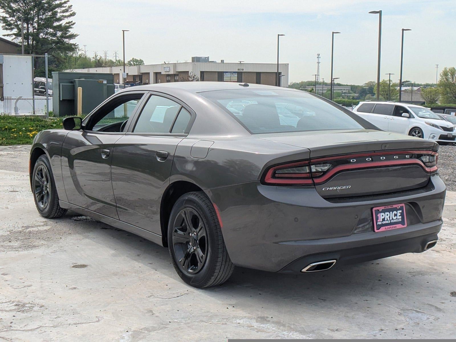 2022 Dodge Charger SXT RWD