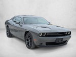 2019 Dodge Challenger SXT RWD