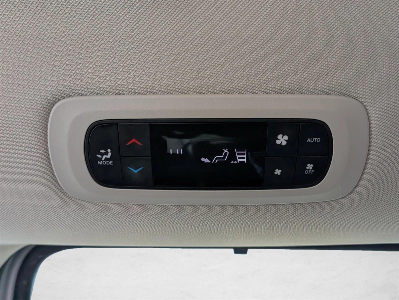 2024 Chrysler Pacifica Touring L FWD