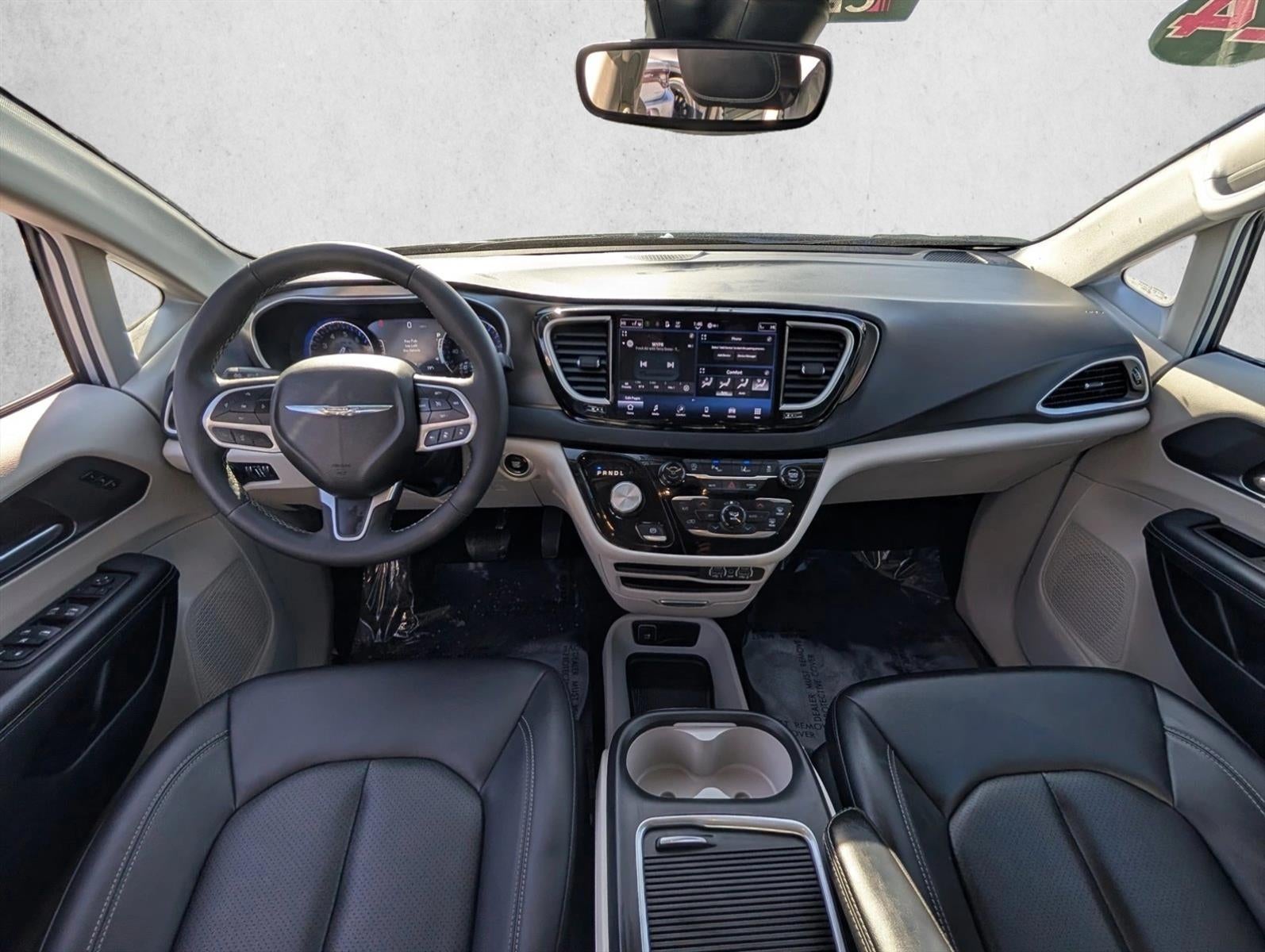 2024 Chrysler Pacifica Touring L FWD