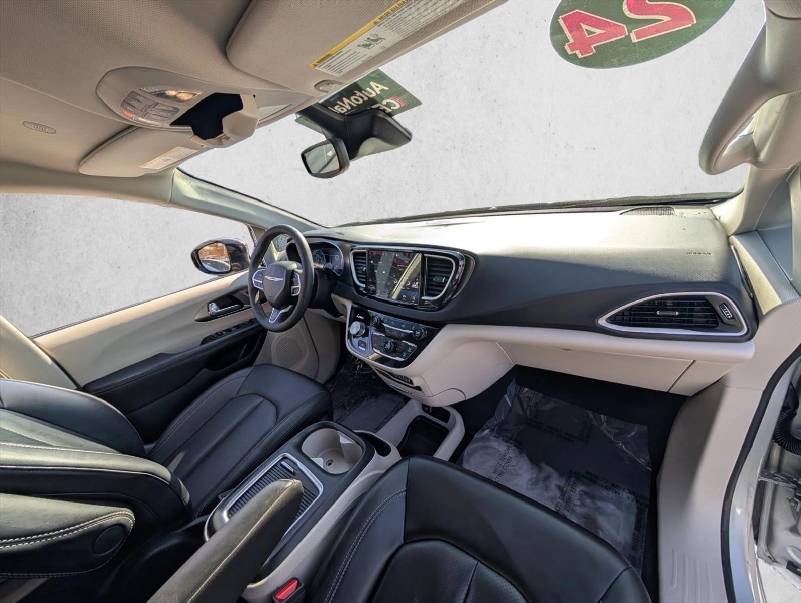 2024 Chrysler Pacifica Touring L FWD