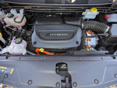 2023 Chrysler Pacifica Hybrid Touring L FWD