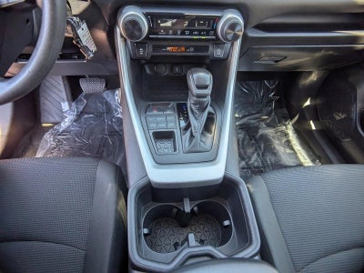 2022 Toyota RAV4 LE AWD (Natl)