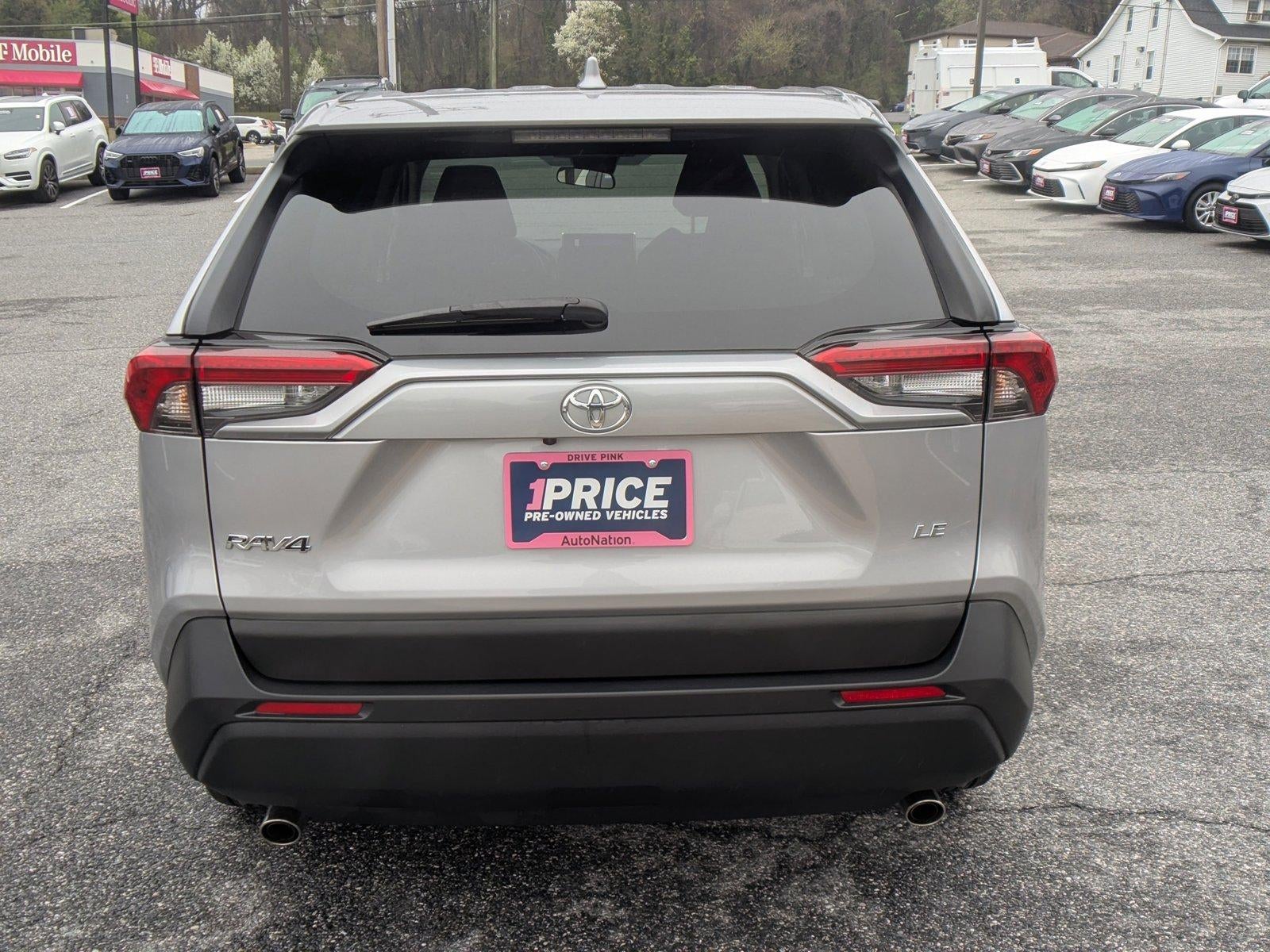 2025 Toyota RAV4 LE FWD (Natl)