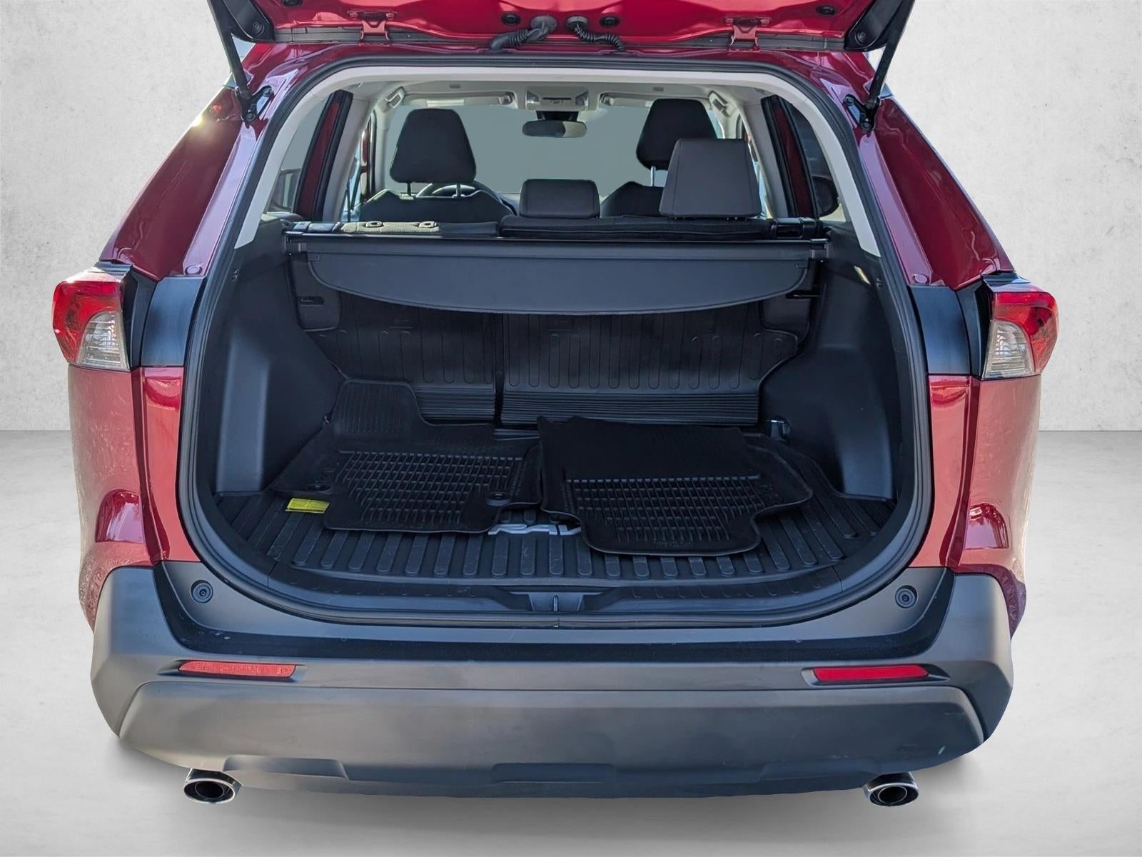 2025 Toyota RAV4 XLE AWD (Natl)