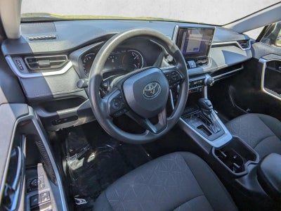 2024 Toyota RAV4 XLE FWD (GS)