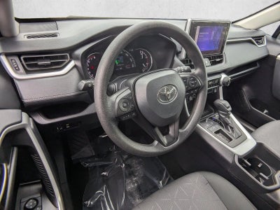 2024 Toyota RAV4 XLE FWD (GS)