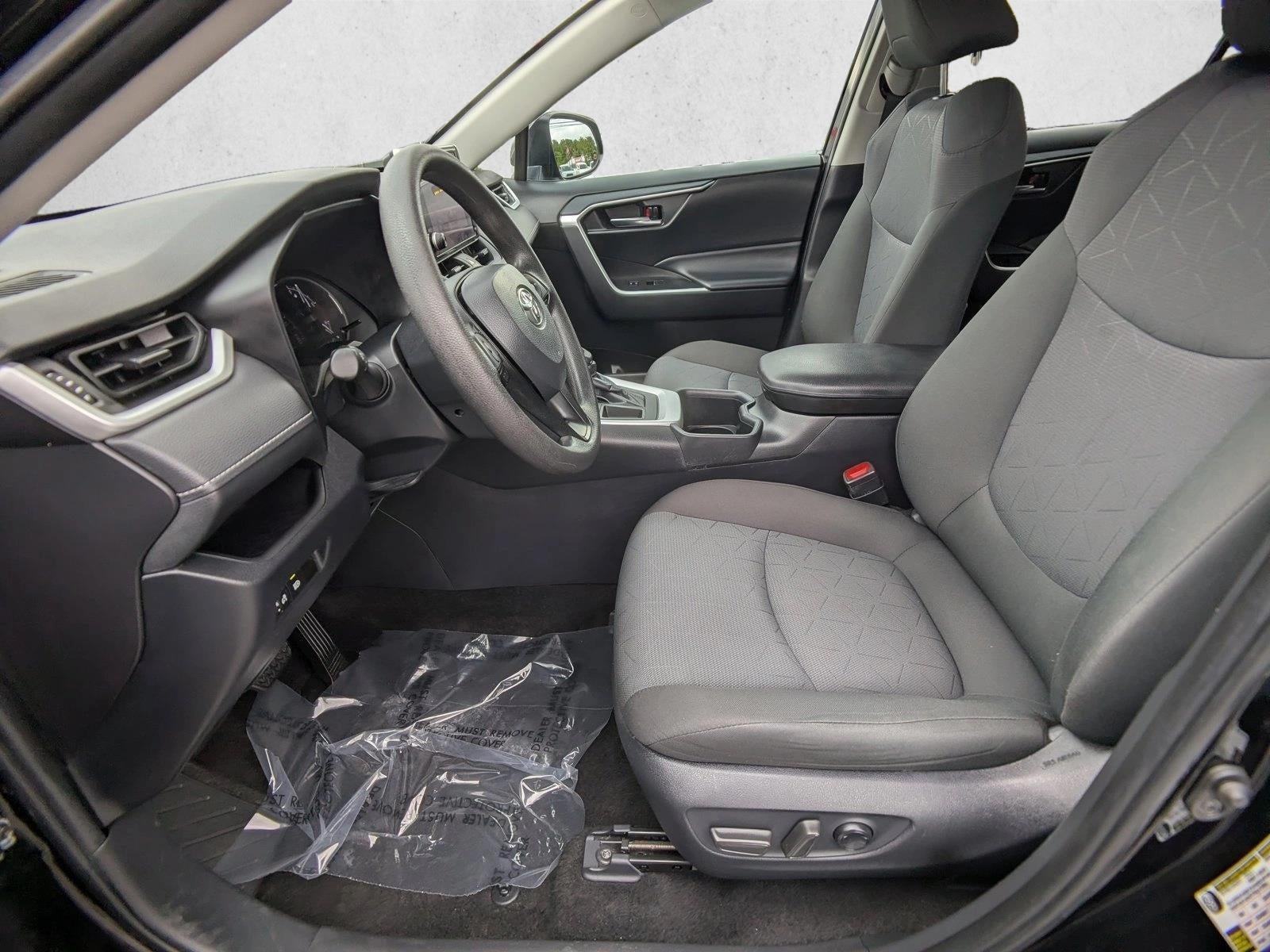2024 Toyota RAV4 XLE FWD (GS)