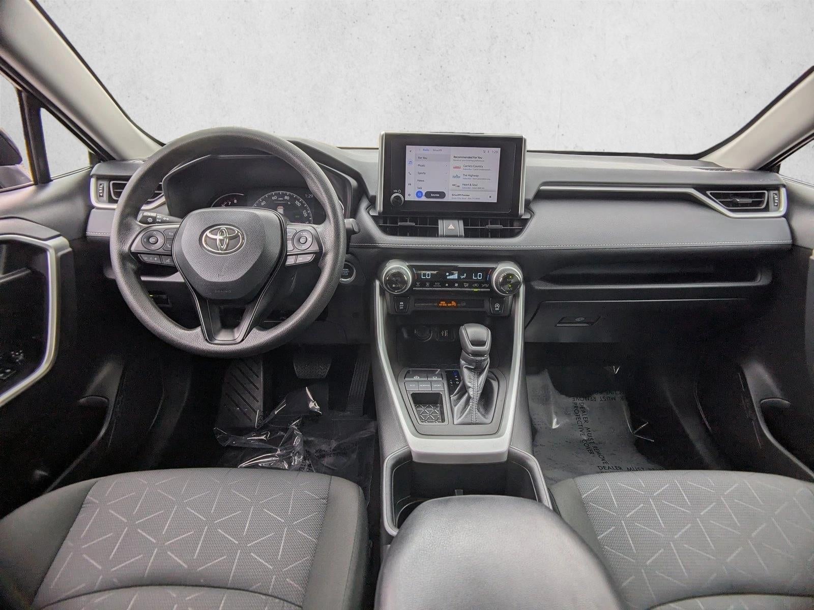2024 Toyota RAV4 XLE FWD (GS)