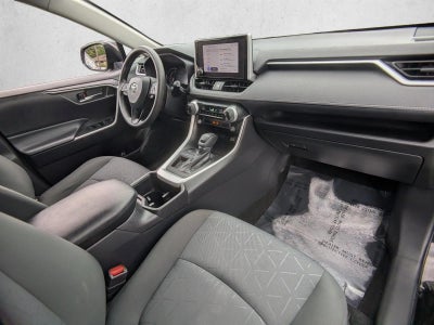 2024 Toyota RAV4 XLE FWD (GS)