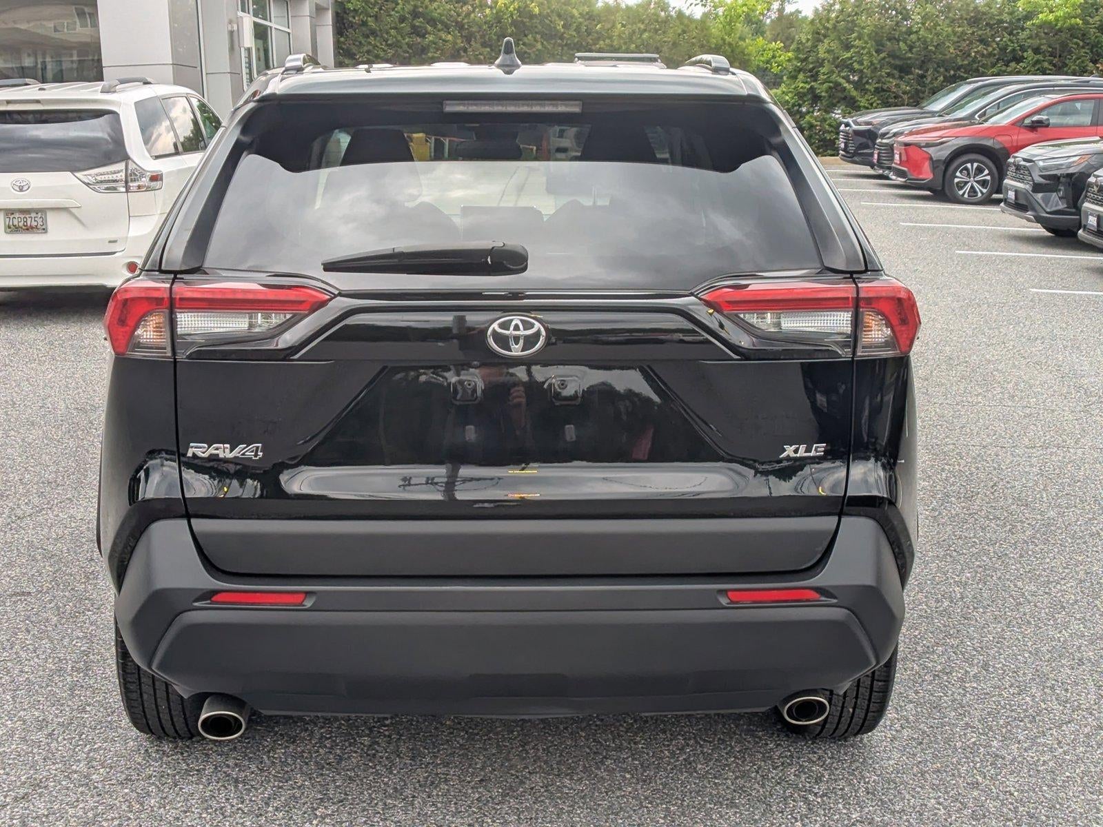 2024 Toyota RAV4 XLE FWD (GS)