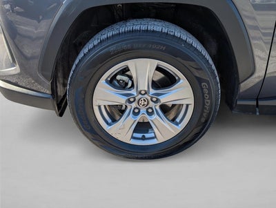 2024 Toyota RAV4 XLE FWD (GS)