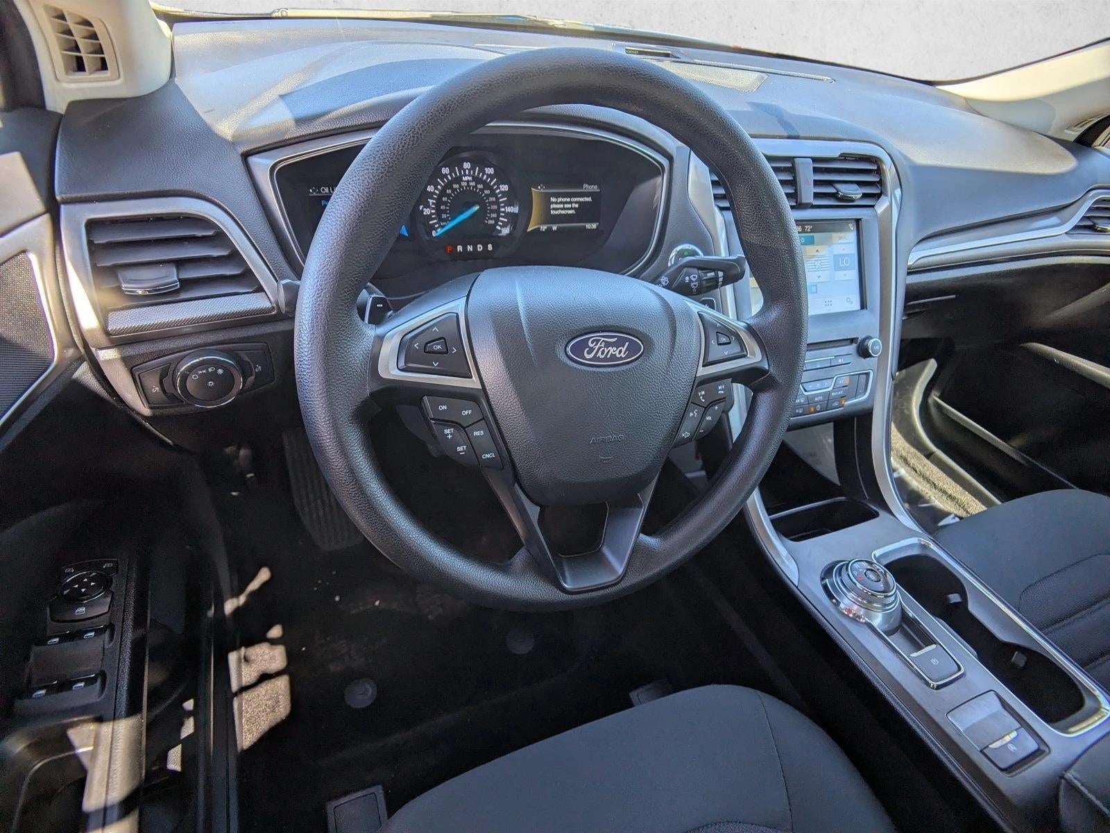 2018 Ford Fusion SE FWD