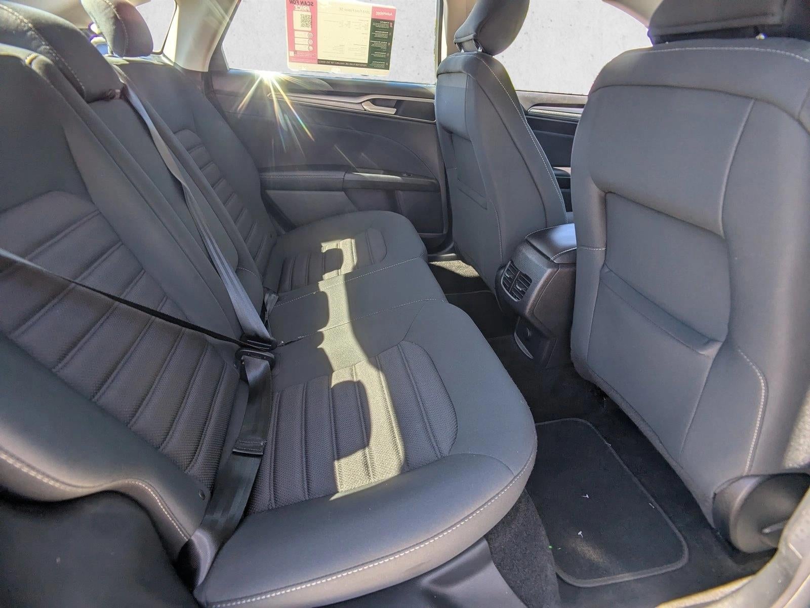 2018 Ford Fusion SE FWD
