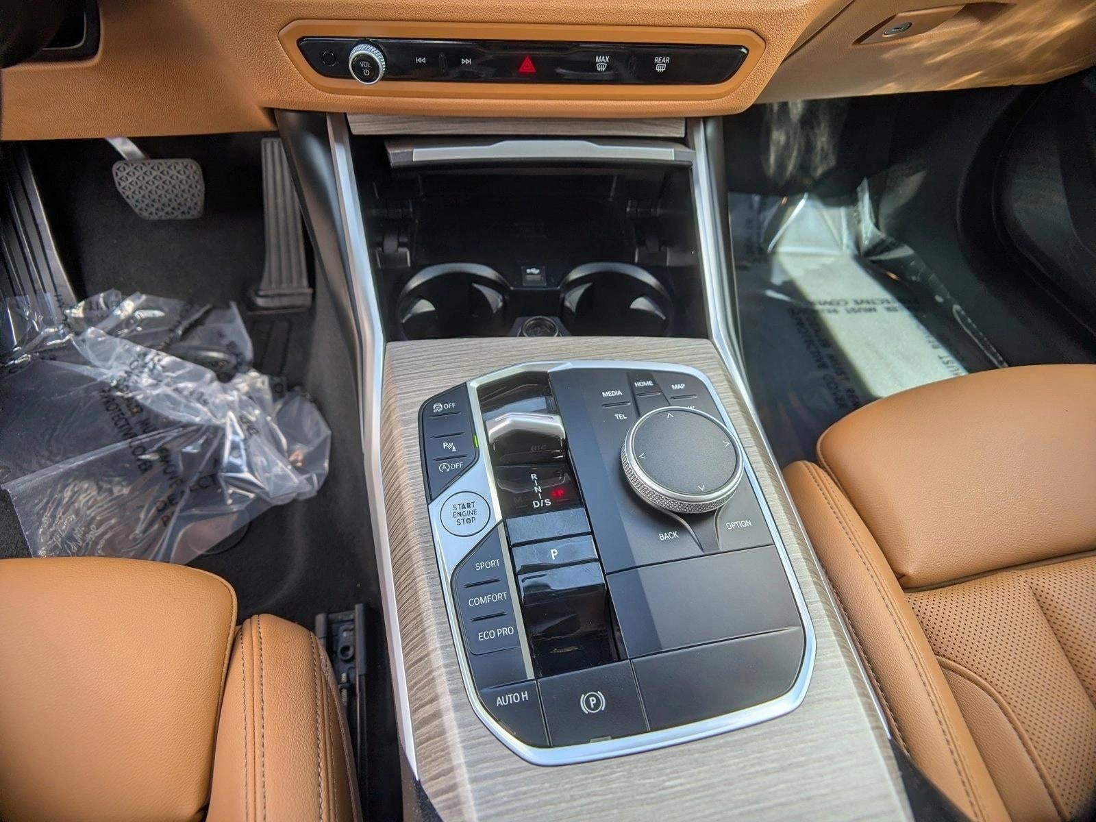 2025 BMW 330i Sedan