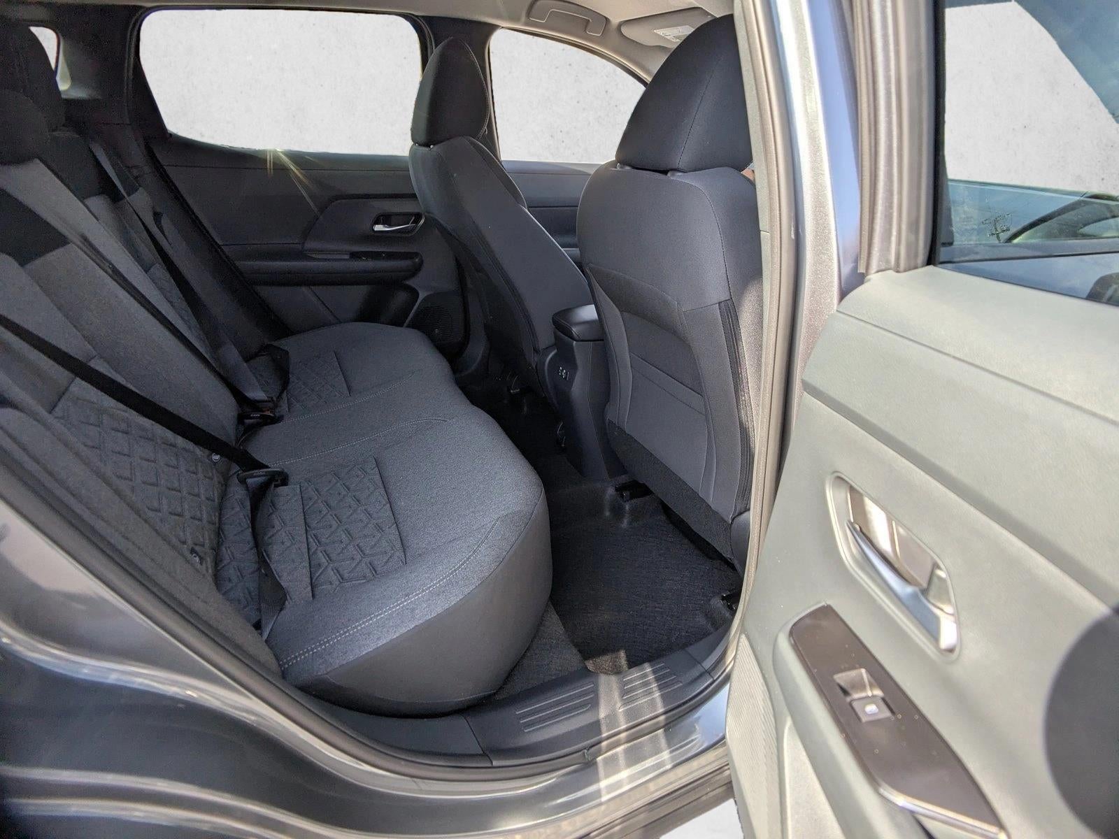 2025 Nissan Kicks SV FWD