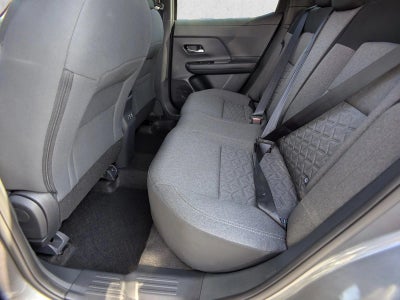 2025 Nissan Kicks SV FWD