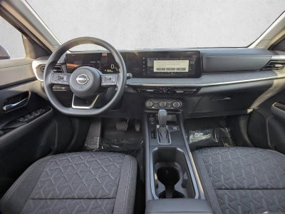 2025 Nissan Kicks SV FWD