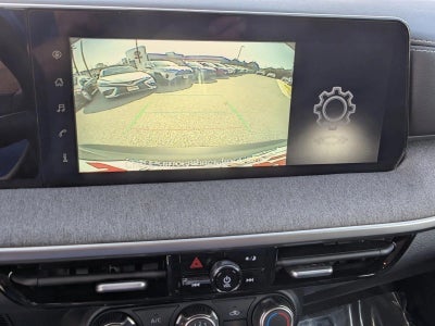 2025 Nissan Kicks SV FWD