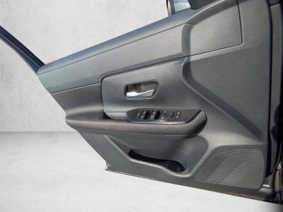 2025 Nissan Kicks SV FWD