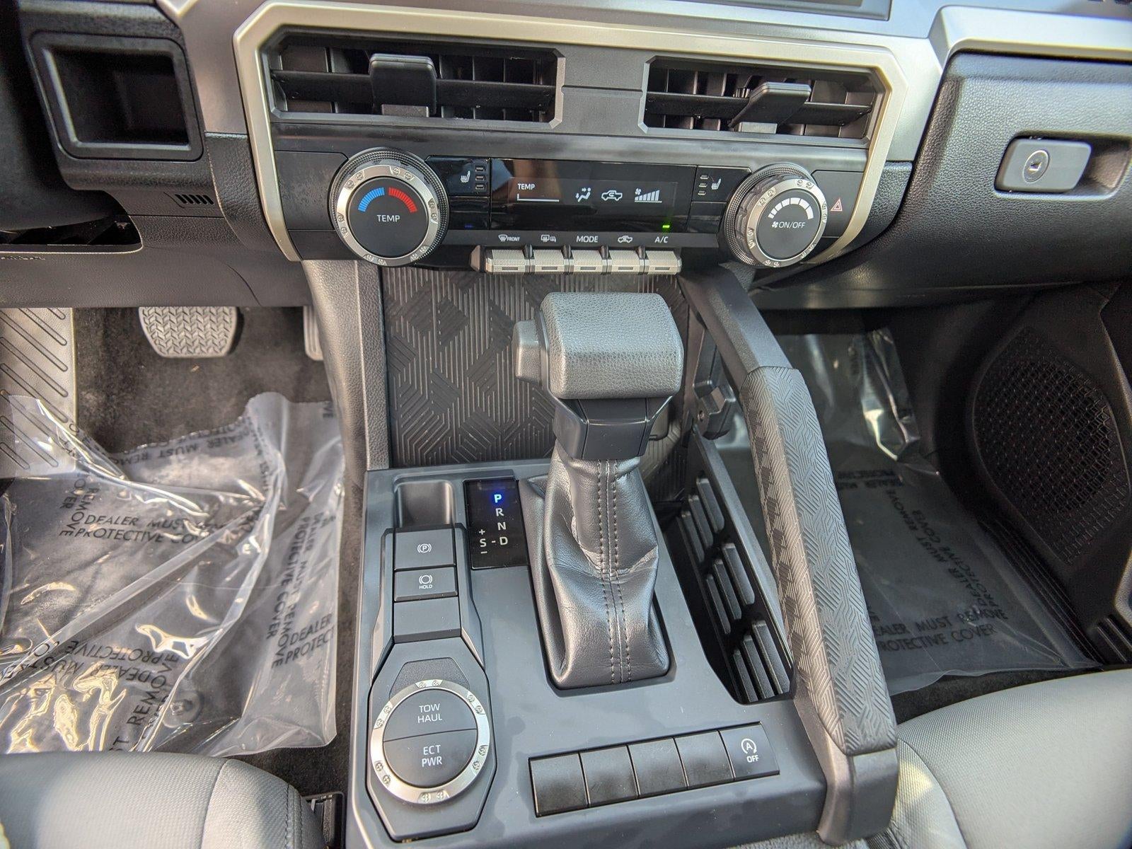 2025 Toyota Tacoma 2WD 2WD SR5 Double Cab 5' Bed AT (Natl)