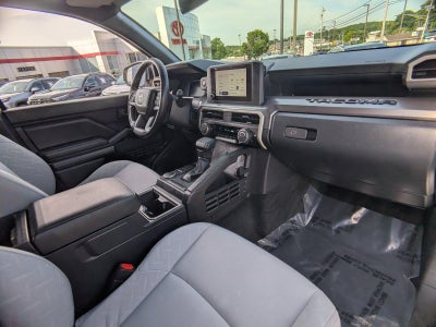 2025 Toyota Tacoma 2WD 2WD SR5 Double Cab 5' Bed AT (Natl)