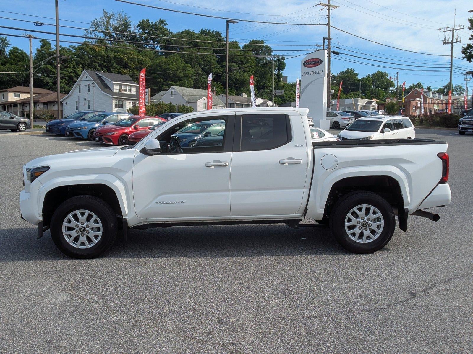2025 Toyota Tacoma 2WD 2WD SR5 Double Cab 5' Bed AT (Natl)
