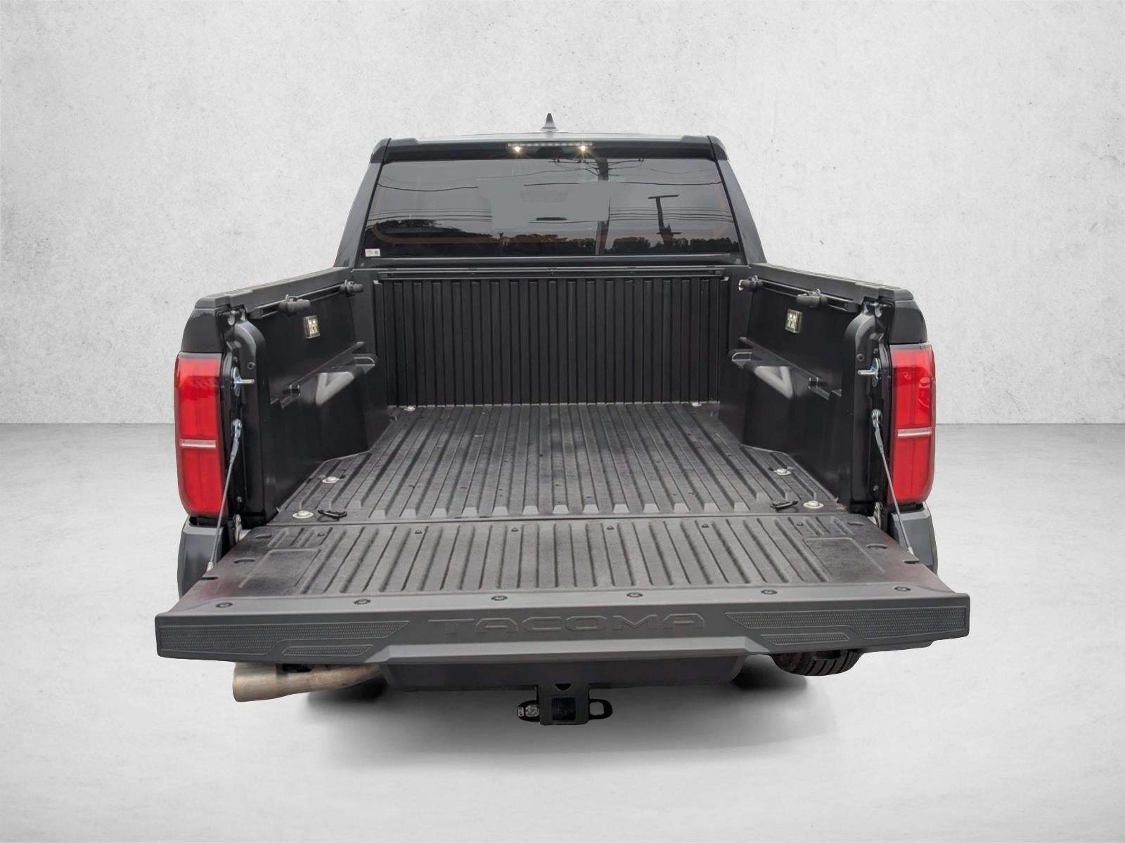 2025 Toyota Tacoma 4WD 4WD SR5 Double Cab 5' Bed AT (GS)