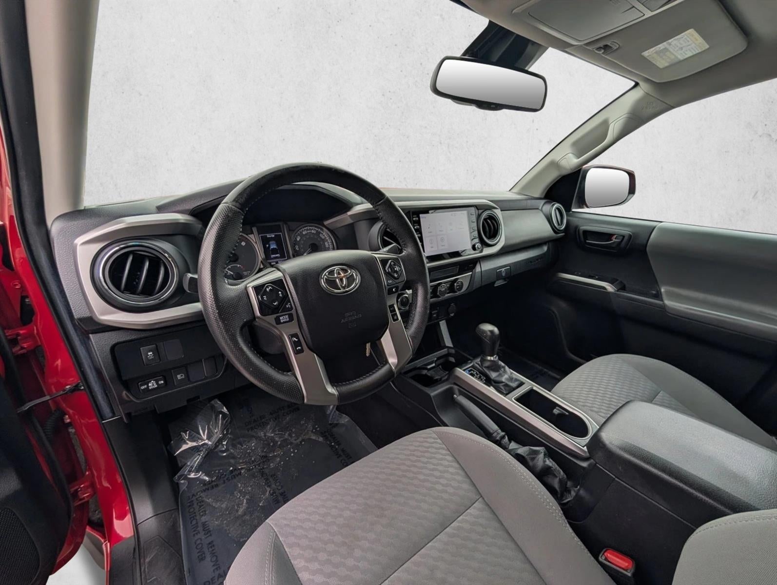 2021 Toyota Tacoma 4WD 4WD SR5 Double Cab 5' Bed V6 AT (Natl)