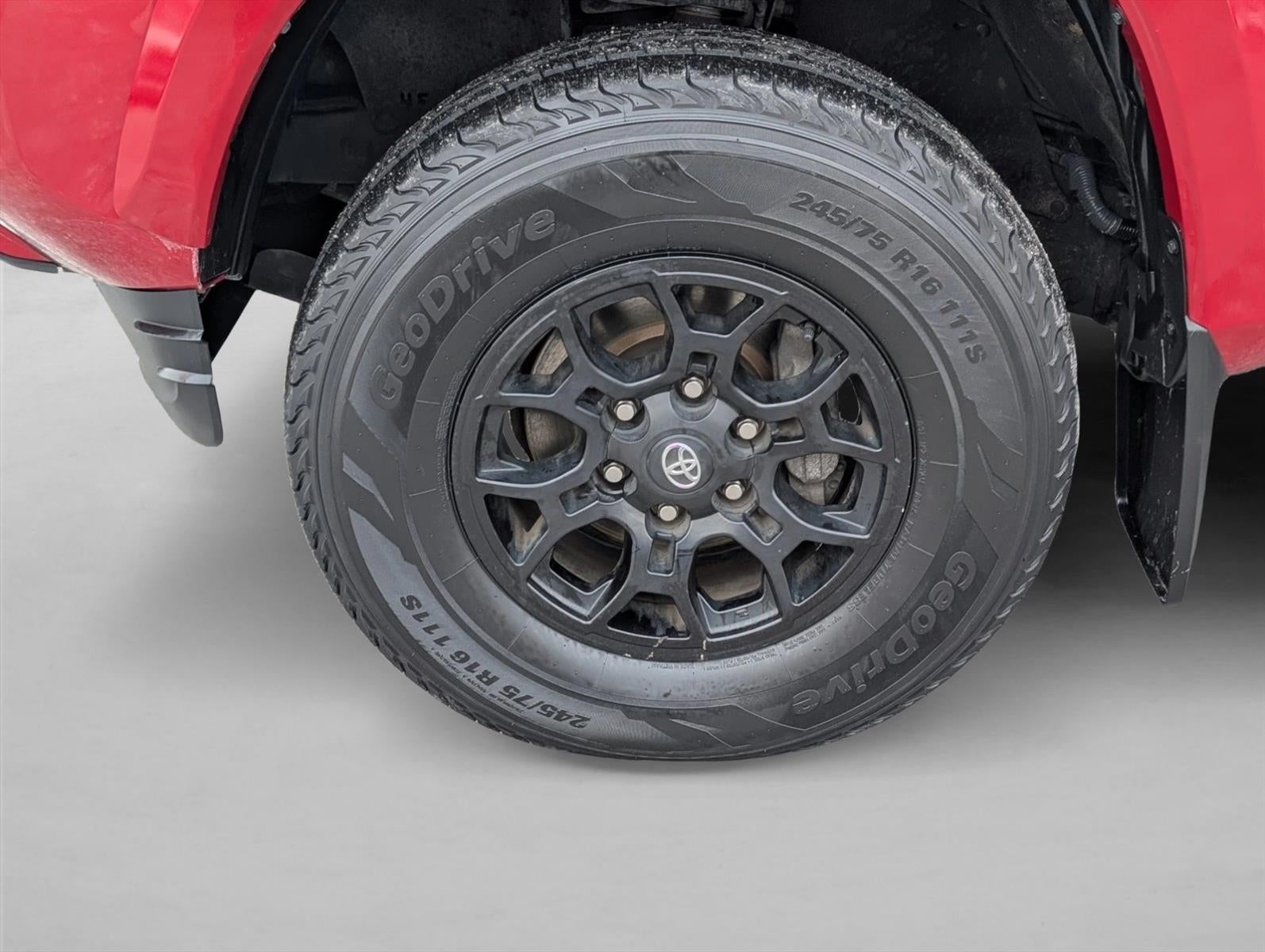 2021 Toyota Tacoma 4WD 4WD SR5 Double Cab 5' Bed V6 AT (Natl)