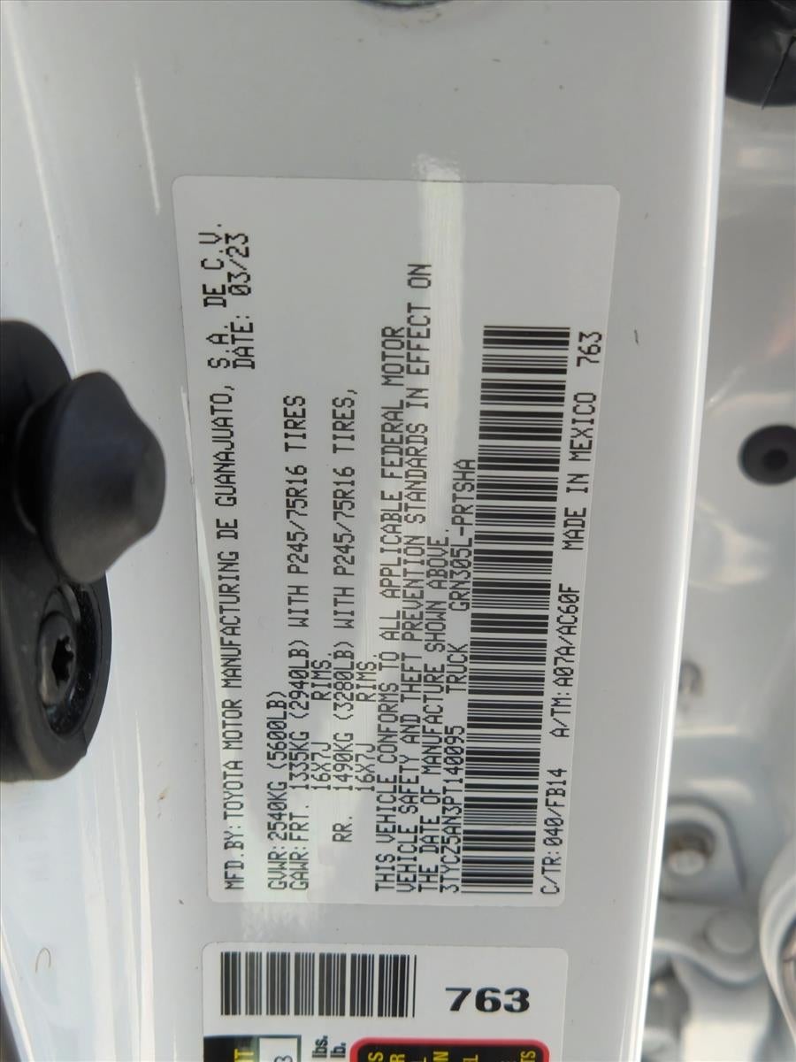 2023 Toyota Tacoma 4WD 4WD SR Double Cab 5' Bed V6 AT (Natl)