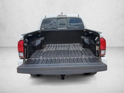 2023 Toyota Tacoma 4WD 4WD SR Double Cab 5' Bed V6 AT (Natl)