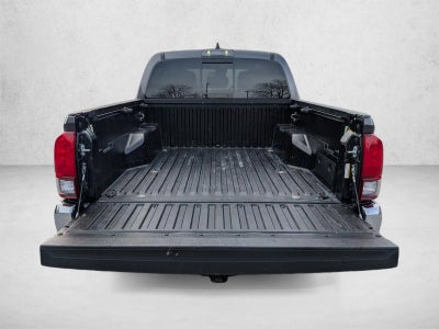 2023 Toyota Tacoma 4WD 4WD SR5 Double Cab 5' Bed V6 AT (Natl)