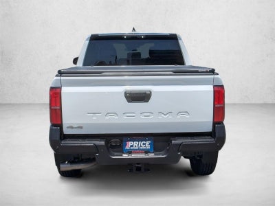 2024 Toyota Tacoma 4WD 4WD SR Double Cab 5' Bed AT (Natl)